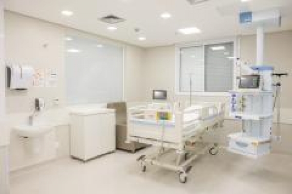 Santa Casa entrega estrutura de UTI que qualifica o cuidado de pacientes críticos