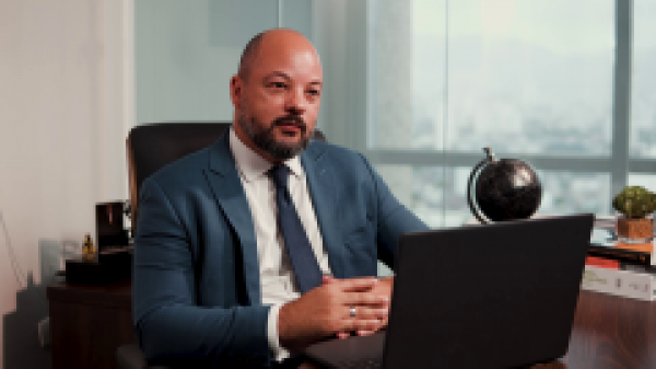 Caso Banco Master: investidores como vítimas de um 'crime' financeiro
