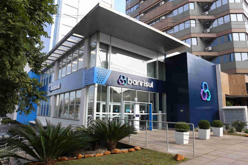 Banrisul conquista 1º lugar no Ranking Top 5 do Banco Central para projeções do PIB
