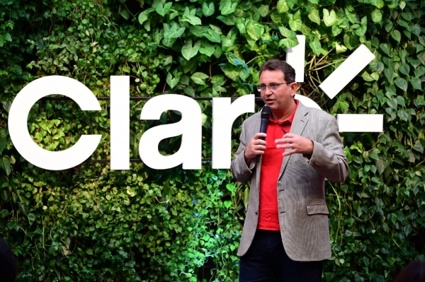 Claro evolui pós-pago e integra iCloud e Google One aos planos