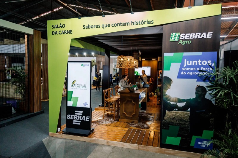 Carne gaúcha ganha visibilidade na Fenadoce para mostrar origem, sustentabilidade e conexão com o território