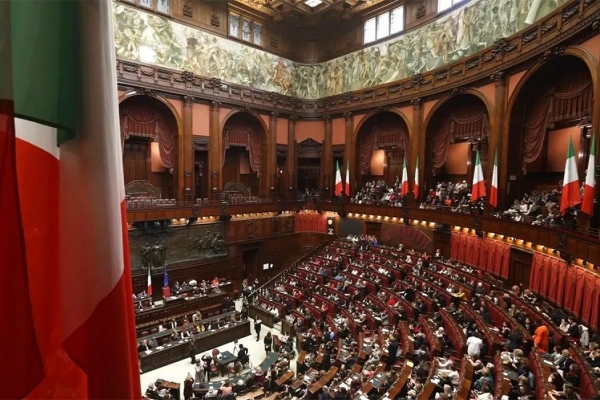 Senado italiano aprova lei que tira o reconhecimento da cidadania dos consulados
