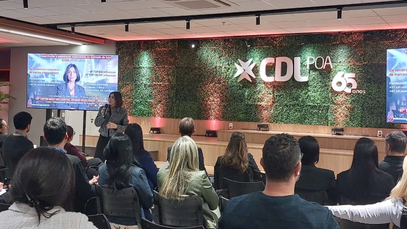 CDL POA promove capacitação com Ester Morgan sobre atração e retenção de equipes no varejo